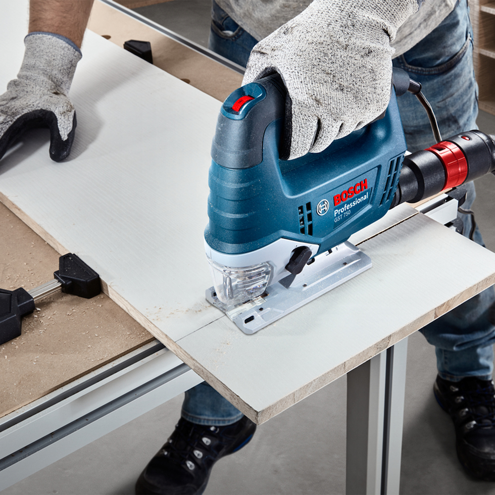 Sierra Caladora GST 750 BOSCH / 520 Watt / BOSCH-