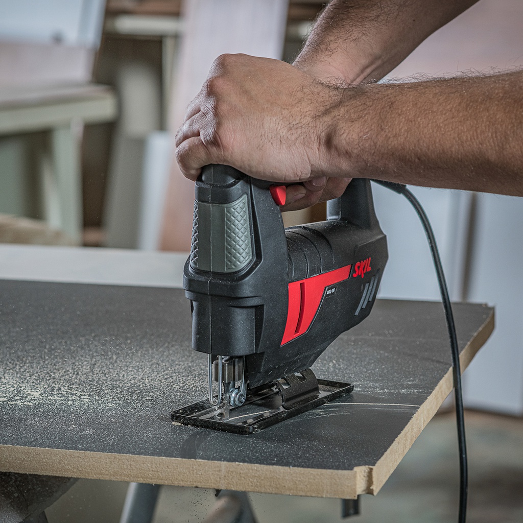 Sierra Caladora SKIL 4400 400W  Velocidad Variable / BOSCH-6-C-3